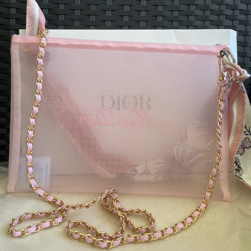 Dior - Picture 7 of 11